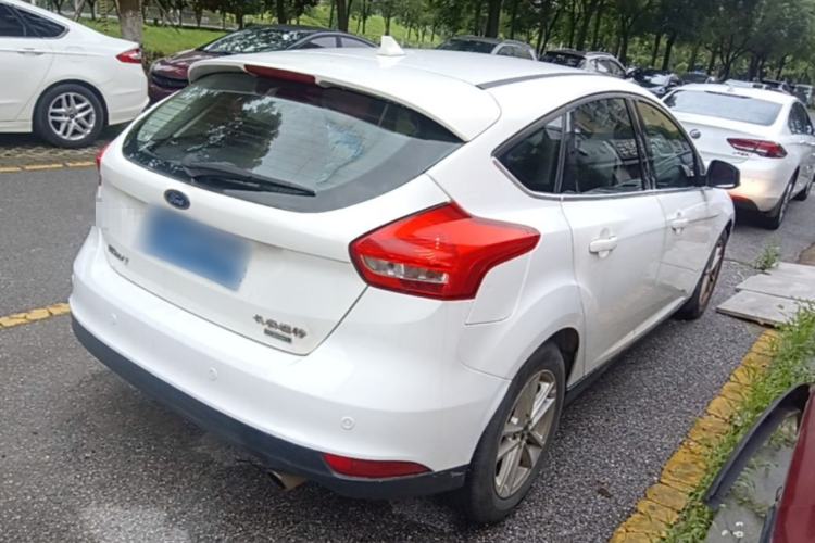Used Ford Focus 2017 Hatchback EcoBoost 180 Automatic Elite Model Rear Right 45 Deg