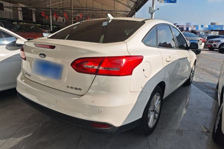 Used Ford Focus 2017 Sedan 1.6L Manual Fashion Edition Smart Drive Version Rear Right 45 Deg