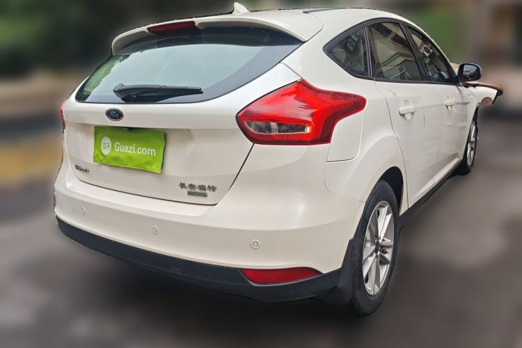 Used Ford Focus 2017 Hatchback EcoBoost 125 Automatic - Ultra-Powerful Style Edition with Smart Drive Features Rear Right 45 Deg