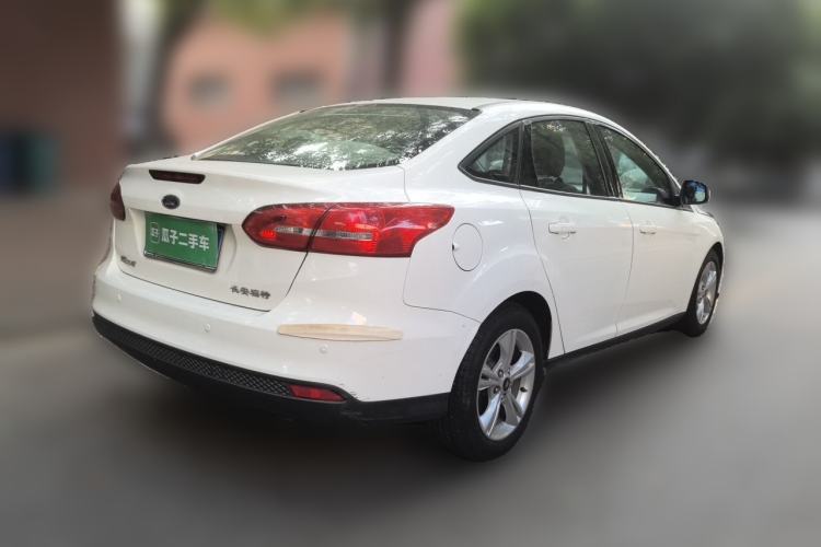 Used Ford Focus 2017 Sedan 1.6L Automatic Comfort Plus SmartDrive Edition Rear Right 45 Deg
