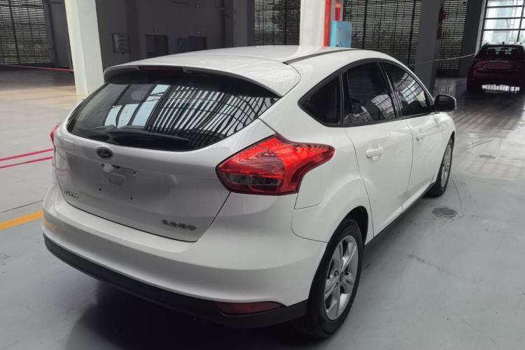 Used Ford Focus 2017 Hatchback 1.6L Automatic Comfort Plus SmartDrive Edition Rear Right 45 Deg