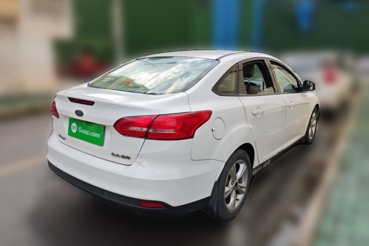 Used Ford Focus 2017 Sedan 1.6L Automatic Comfort Plus SmartDrive Edition Rear Right 45 Deg