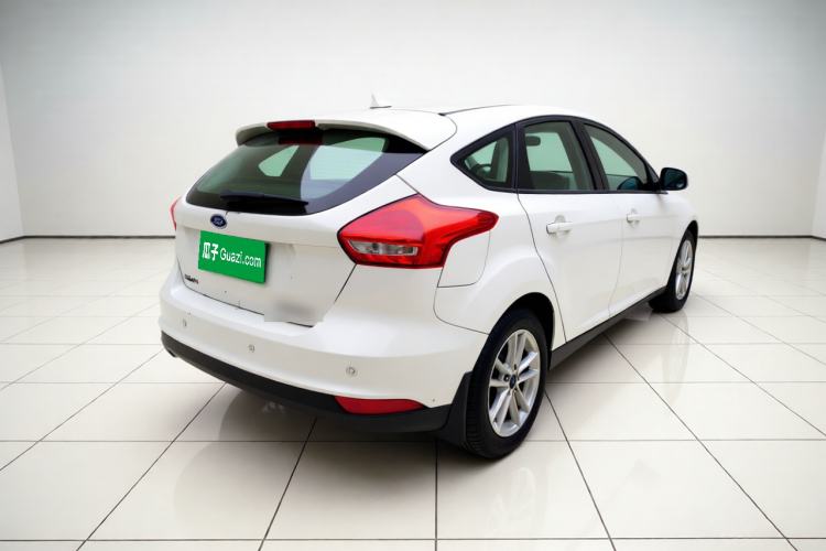 Used Ford Focus 2017 Hatchback 1.6L Automatic Fashion Edition Smart Drive Version Rear Right 45 Deg