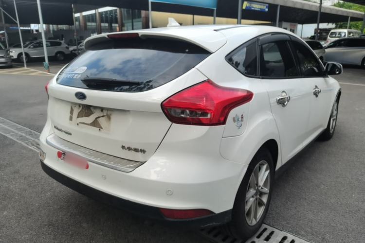 Used Ford Focus 2017 Hatchback 1.6L Automatic Fashion Edition Smart Drive Version Rear Right 45 Deg
