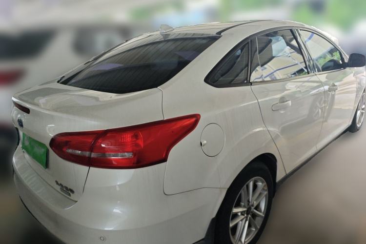 Used Ford Focus 2017 Sedan EcoBoost 125 Automatic Supreme Style SmartDrive Edition Rear Right 45 Deg
