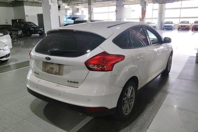 Used Ford Focus 2017 Hatchback 1.6L Manual Fashion Edition SmartDrive Version Rear Right 45 Deg