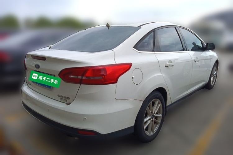 Used Ford Focus 2017 Sedan EcoBoost 180 Automatic Elite Model Rear Right 45 Deg