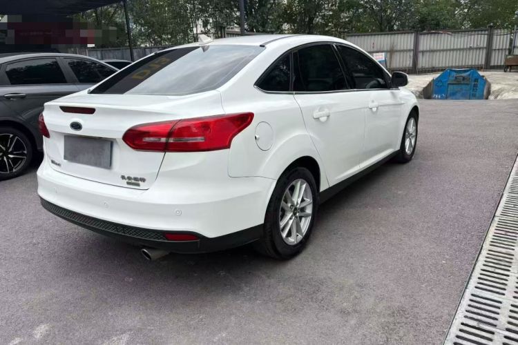 Used Ford Focus 2017 Sedan EcoBoost 180 Automatic Elite Model Rear Right 45 Deg