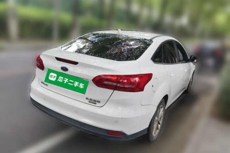 Used Ford Focus 2017 Sedan EcoBoost 180 Automatic Elite Model Rear Right 45 Deg