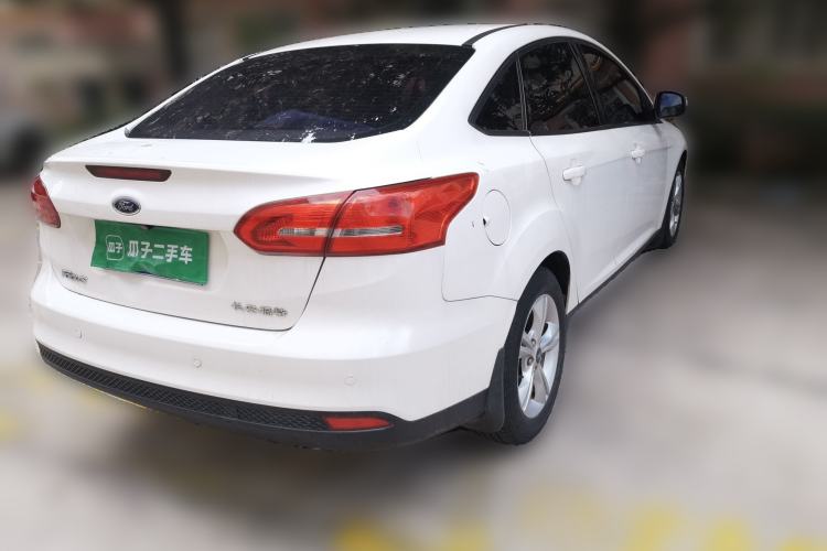 Used Ford Focus 2017 Sedan 1.6L Automatic Comfort Plus SmartDrive Edition Rear Right 45 Deg