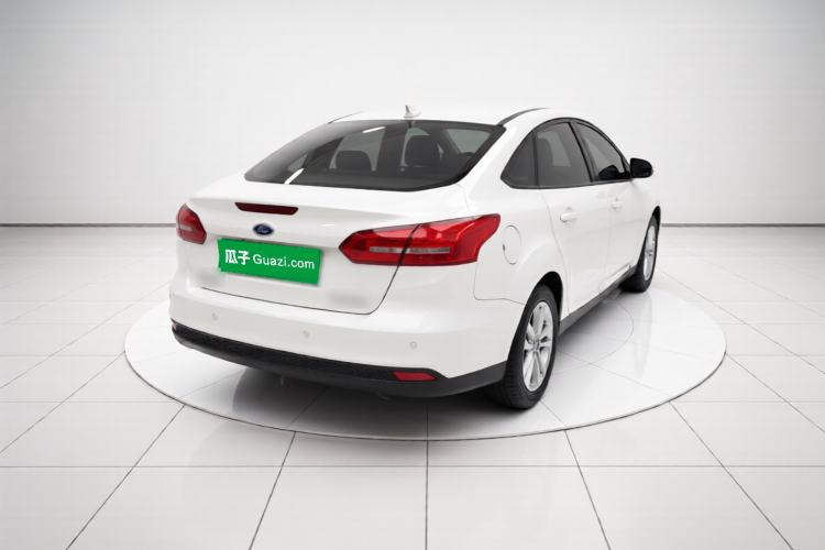 Used Ford Focus 2017 Sedan 1.6L Automatic Fashion Edition Smart Drive Version Rear Right 45 Deg