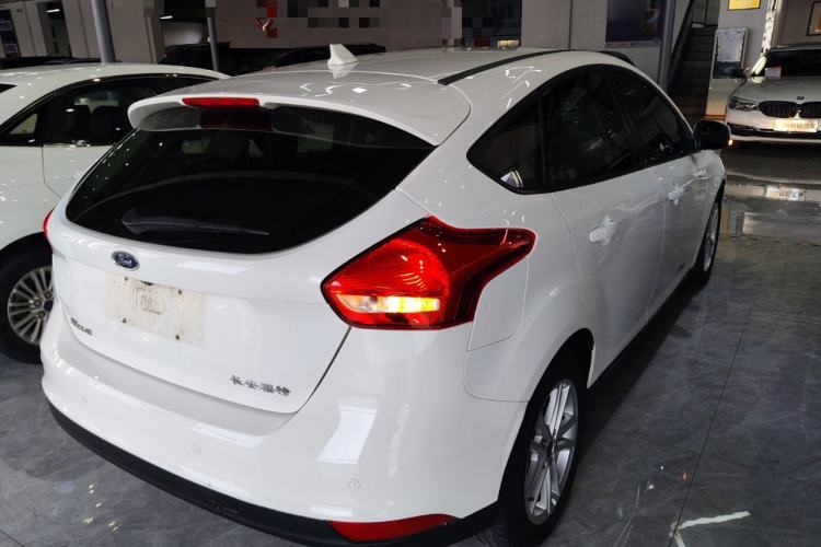 Used Ford Focus 2017 Hatchback 1.6L Automatic Fashion Edition Smart Drive Version Rear Right 45 Deg
