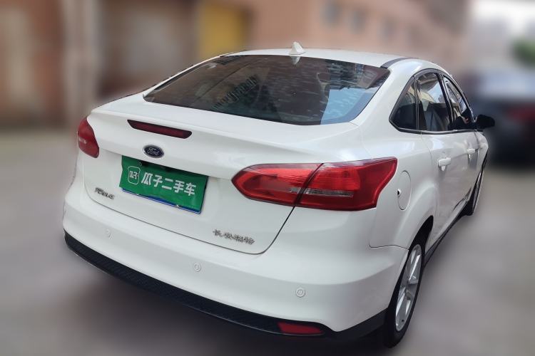 Used Ford Focus 2017 Sedan 1.6L Automatic Fashion Edition Smart Drive Version Rear Right 45 Deg