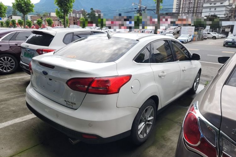 Used Ford Focus 2017 Sedan EcoBoost 180 Automatic Elite Model Rear Right 45 Deg