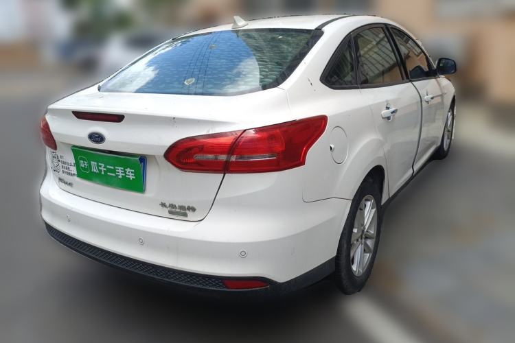 Used Ford Focus 2017 Sedan EcoBoost 125 Automatic Supreme Style SmartDrive Edition Rear Right 45 Deg