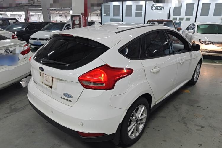 Used Ford Focus 2017 Hatchback 1.6L Automatic Fashion Edition Smart Drive Version Rear Right 45 Deg