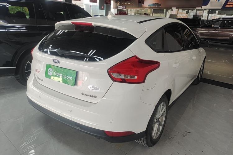 Used Ford Focus 2017 Hatchback 1.6L Automatic Fashion Edition Smart Drive Version Rear Right 45 Deg
