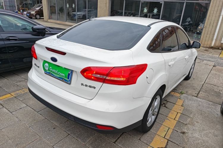 Used Ford Focus 2017 Sedan 1.6L Automatic Comfort Plus SmartDrive Edition Rear Right 45 Deg