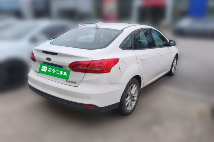 Used Ford Focus 2017 Sedan 1.6L Manual Fashion Edition Smart Drive Version Rear Right 45 Deg