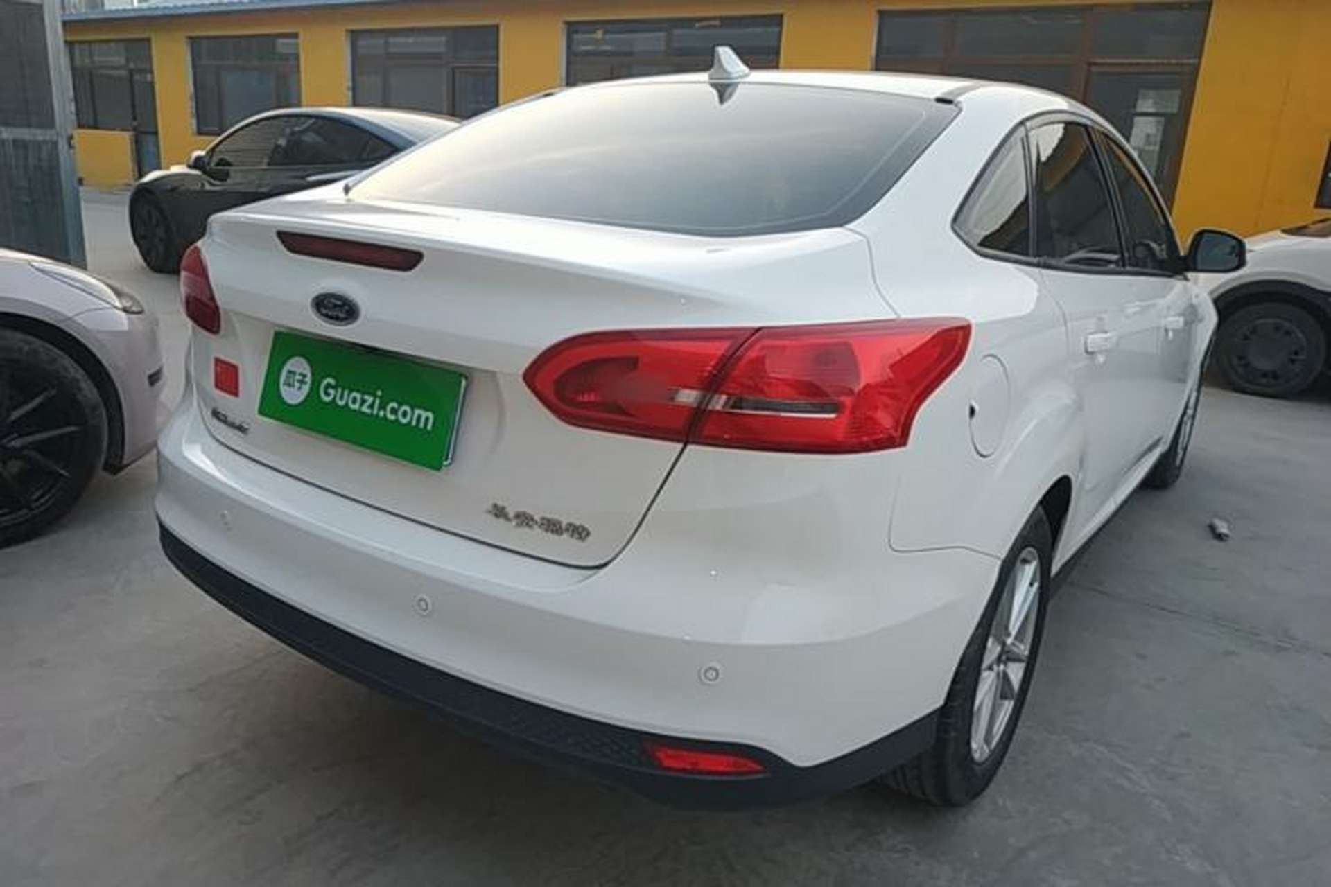 Used Ford Focus 2017 Sedan 1.6L Automatic Fashion Edition Smart Drive Version Rear Right 45 Deg
