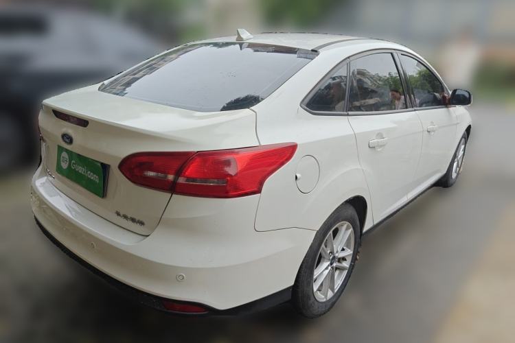 Used Ford Focus 2017 Sedan 1.6L Automatic Fashion Edition Smart Drive Version Rear Right 45 Deg