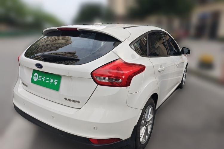 Used Ford Focus 2017 Hatchback 1.6L Automatic Fashion Edition Smart Drive Version Rear Right 45 Deg
