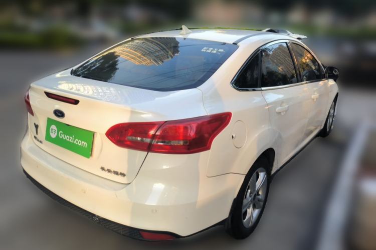 Used Ford Focus 2017 Sedan 1.6L Automatic Comfort Plus SmartDrive Edition Rear Right 45 Deg
