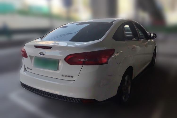 Used Ford Focus 2017 Sedan 1.6L Manual Comfort Plus SmartDrive Edition Rear Right 45 Deg