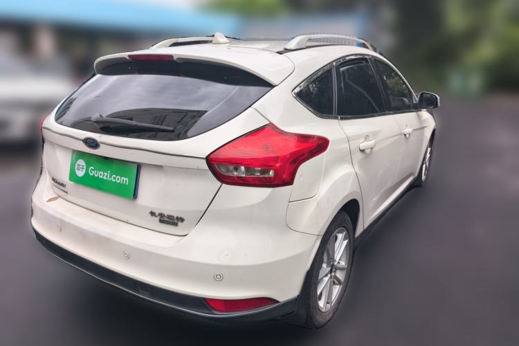 Used Ford Focus 2017 Hatchback EcoBoost 125 Automatic - Ultra-Powerful Style Edition with Smart Drive Features Rear Right 45 Deg