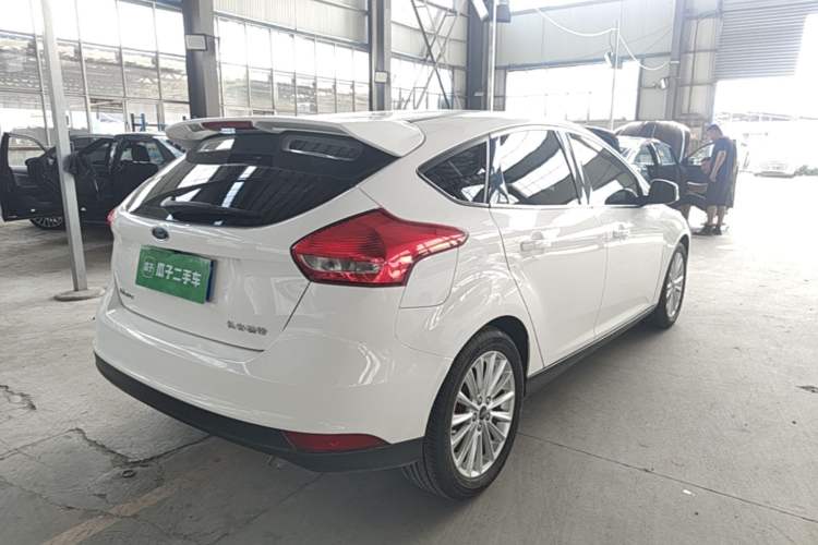 Used Ford Focus 2017 Hatchback 1.6L Manual Comfort Plus SmartDrive Edition Rear Right 45 Deg