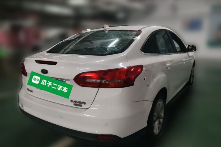 Used Ford Focus 2017 Sedan EcoBoost 180 Automatic Elite Model Rear Right 45 Deg
