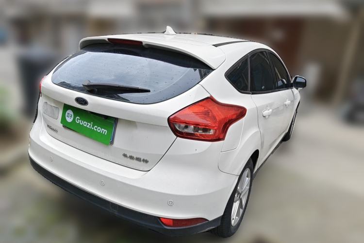 Used Ford Focus 2017 Hatchback 1.6L Automatic Fashion Edition Smart Drive Version Rear Right 45 Deg