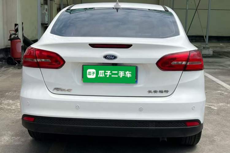 Used Ford Focus 2017 Sedan 1.6L Manual Fashion Edition Smart Drive Version Rear
