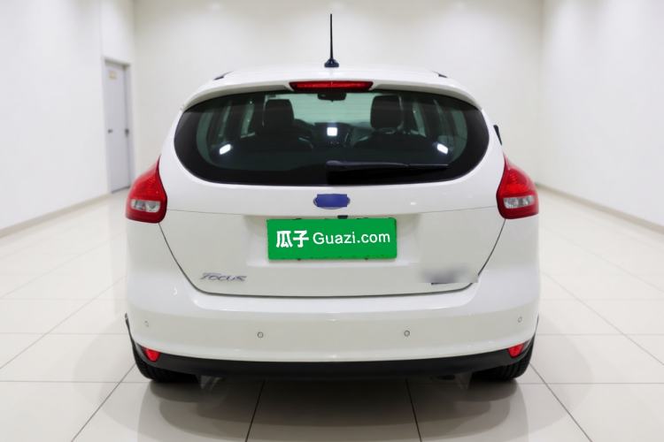 Used Ford Focus 2017 Hatchback EcoBoost 125 Automatic - Ultra-Powerful Style Edition with Smart Drive Features Rear