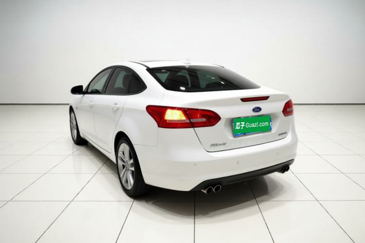 Used Ford Focus 2017 Sedan EcoBoost 125 Automatic Supreme Style SmartDrive Edition Rear