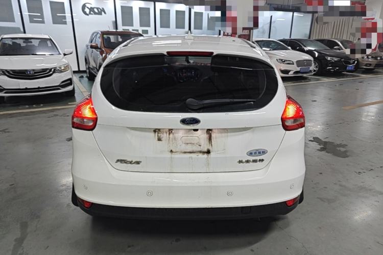 Used Ford Focus 2017 Hatchback 1.6L Automatic Fashion Edition Smart Drive Version Rear