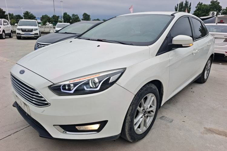 Used Ford Focus 2017 Sedan 1.6L Automatic Fashion Edition Smart Drive Version Guazi used car, China used car export, Used car for sale, Used  cars, Cheapest cars for sale