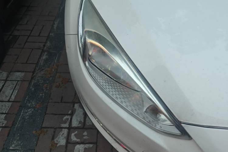 Used Ford Focus 2017 Sedan 1.6L Automatic Fashion Edition Smart Drive Version Right Front Headlight