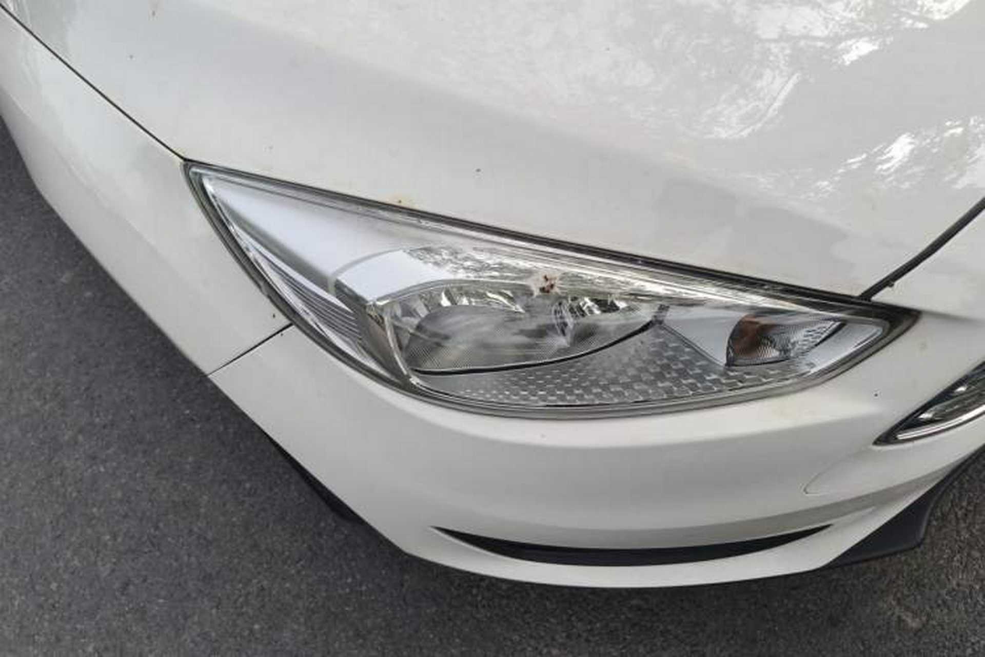 Used Ford Focus 2017 Sedan 1.6L Automatic Fashion Edition Smart Drive Version Right Front Headlight