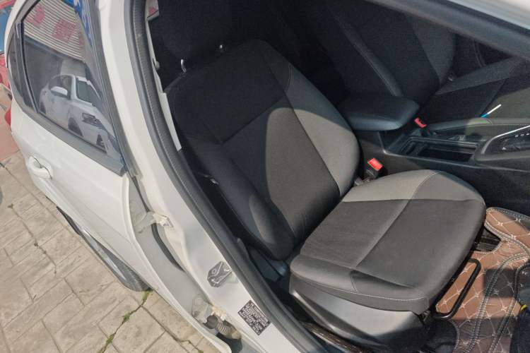 Used Ford Focus 2017 Hatchback 1.6L Automatic Comfort Plus SmartDrive Edition Right Front Seat