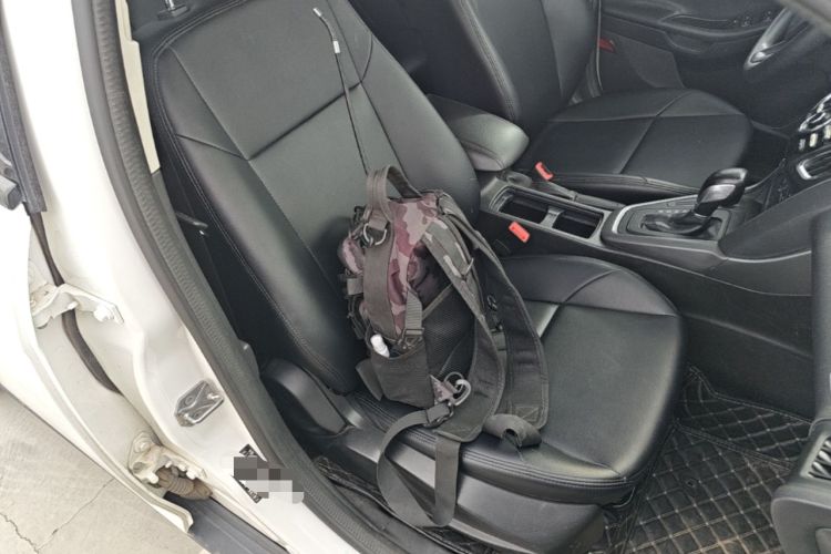 Used Ford Focus 2017 Hatchback 1.6L Automatic Comfort Plus SmartDrive Edition Right Front Seat