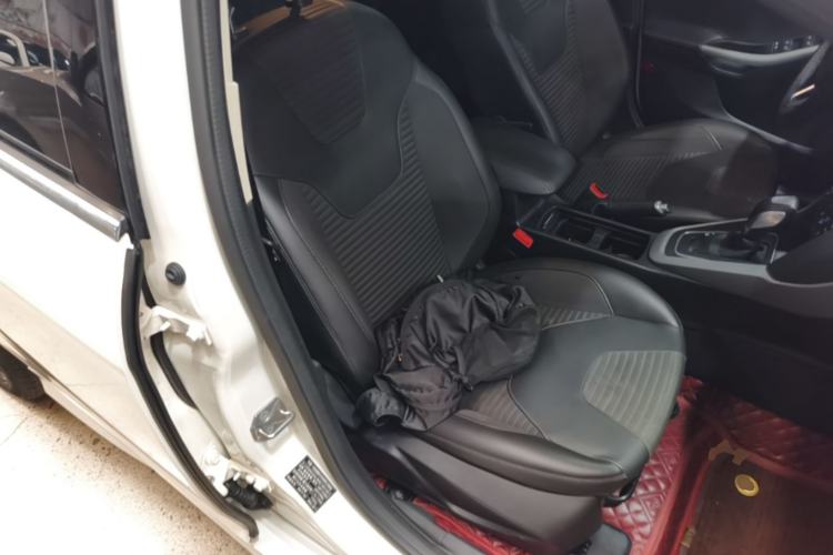 Used Ford Focus 2017 Hatchback EcoBoost 180 Automatic Sport Model Right Front Seat