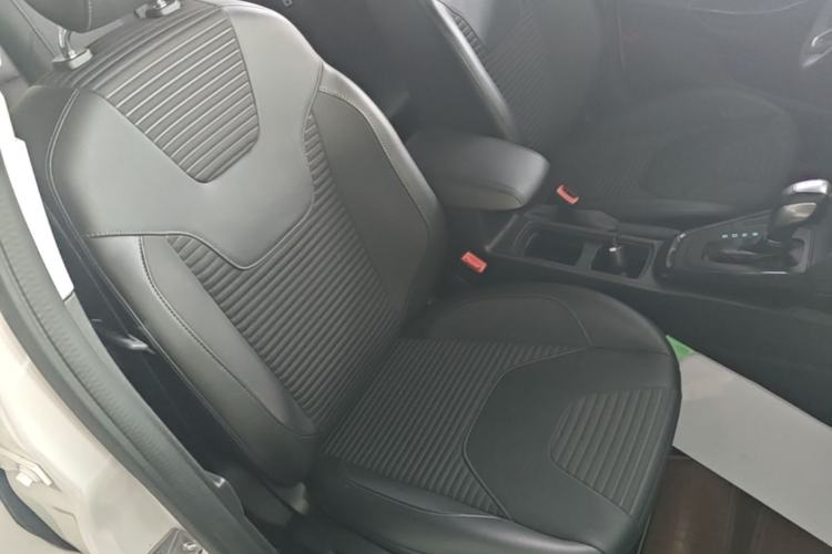 Used Ford Focus 2017 Hatchback 1.6L Automatic Fashion Edition Smart Drive Version Right Front Seat