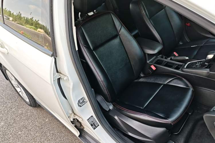 Used Ford Focus 2017 Hatchback 1.6L Automatic Comfort Plus SmartDrive Edition Right Front Seat
