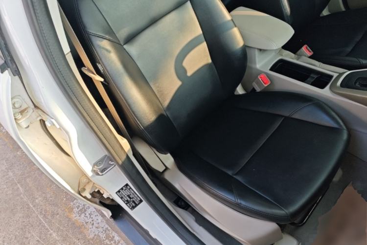 Used Ford Focus 2017 Sedan 1.6L Automatic Comfort Plus SmartDrive Edition Right Front Seat