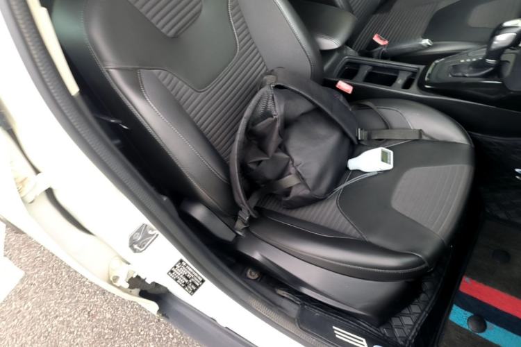 Used Ford Focus 2017 Hatchback 1.6L Automatic Fashion Edition Smart Drive Version Right Front Seat