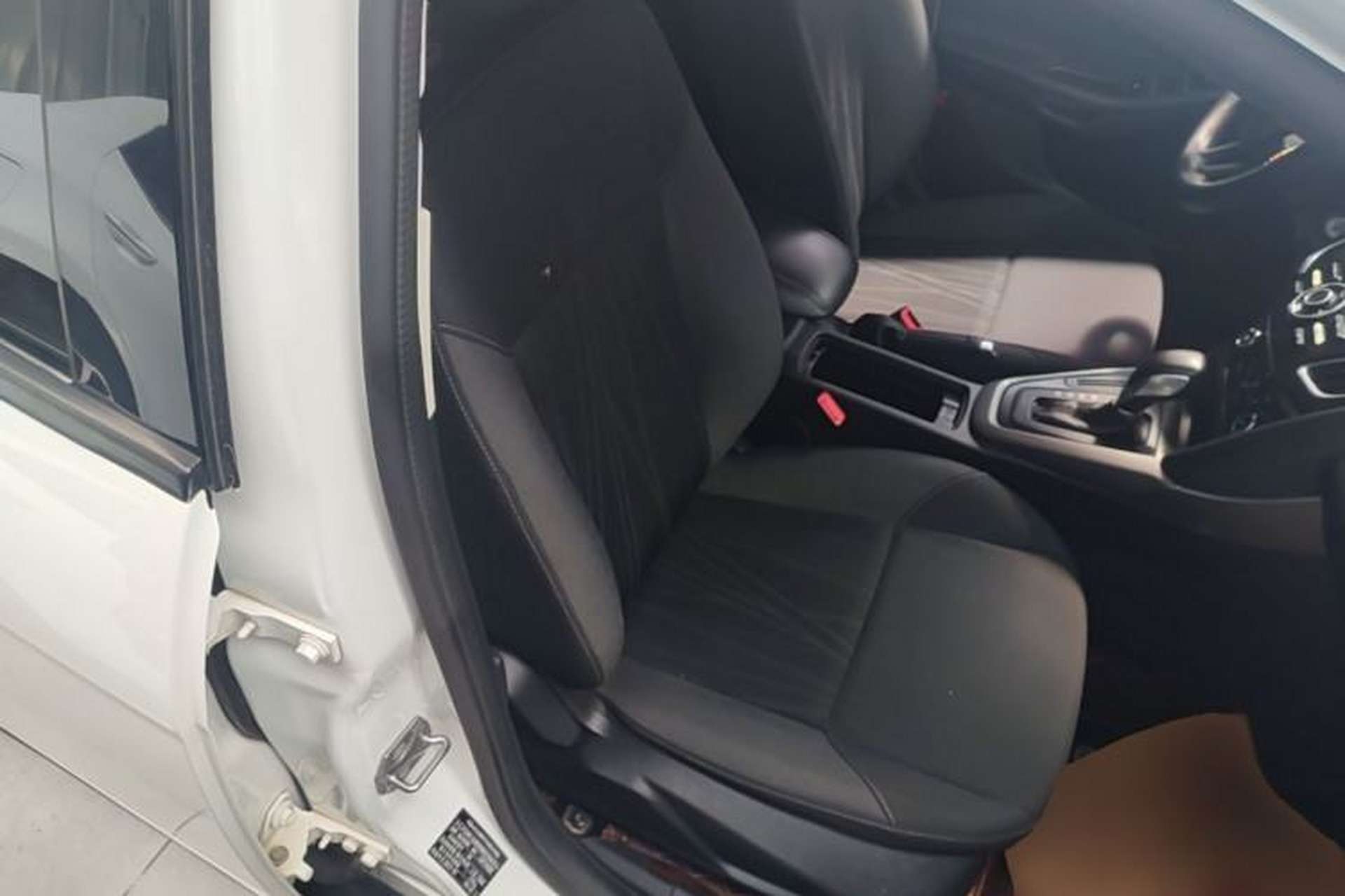 Used Ford Focus 2017 Hatchback 1.6L Automatic Comfort Plus SmartDrive Edition Right Front Seat