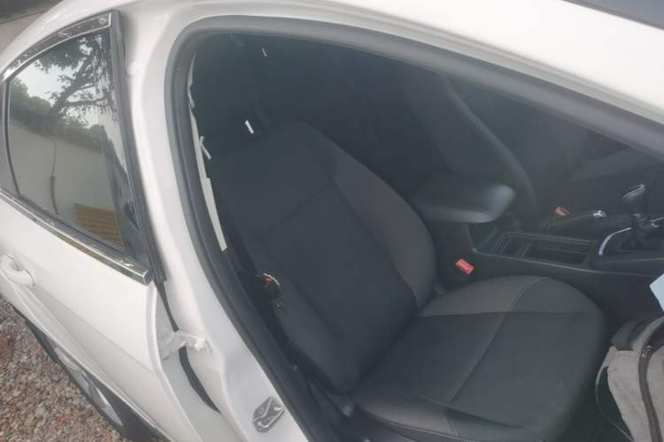 Used Ford Focus 2017 Hatchback 1.6L Manual Comfort Plus SmartDrive Edition Right Front Seat