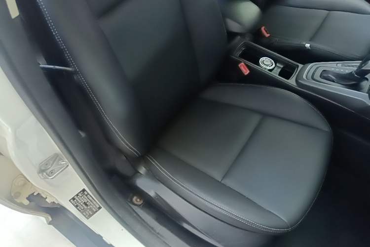 Used Ford Focus 2017 Hatchback 1.6L Automatic Comfort Plus SmartDrive Edition Right Front Seat