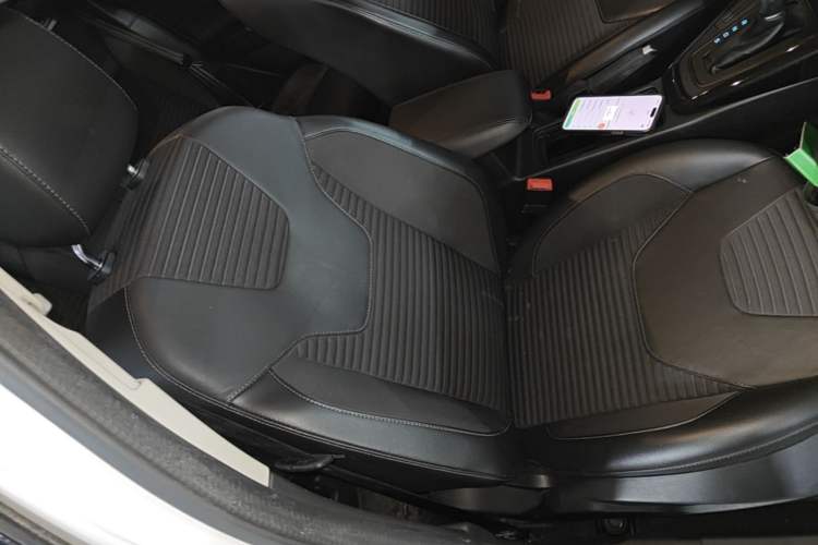 Used Ford Focus 2017 Hatchback 1.6L Automatic Fashion Edition Smart Drive Version Right Front Seat